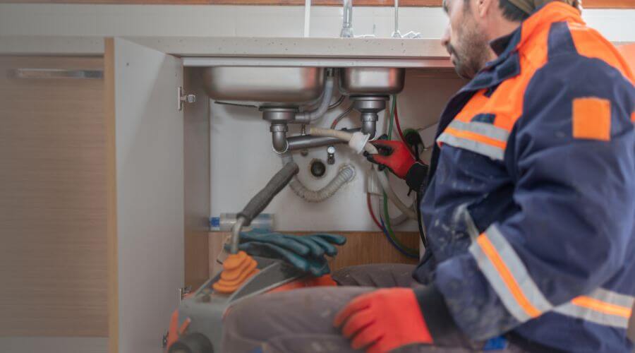 Professional slab leak plumber services in Portland, MO